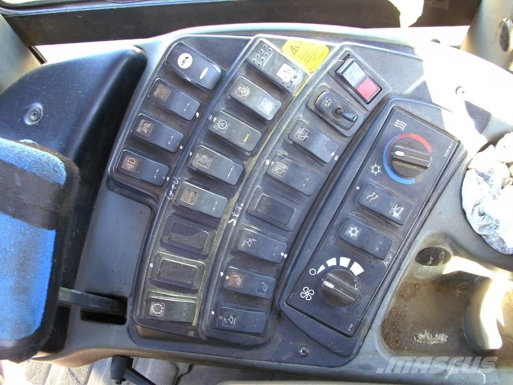 New Holland W 230 C Radlader