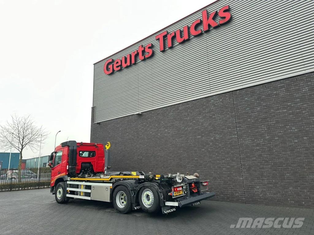 Volvo FM 430 6X2 + SCHADE/DAMAGE/UNFALL/HAAKARMSYSTEEM/A شاحنات الرافعات الخطافية