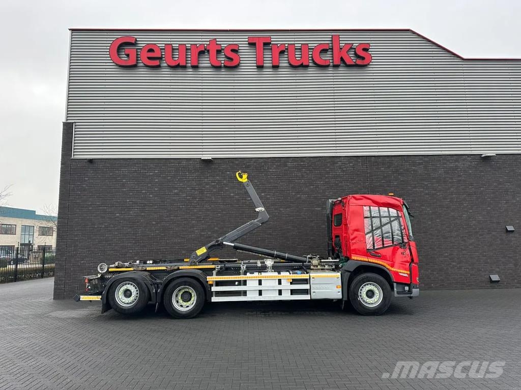 Volvo FM 430 6X2 + SCHADE/DAMAGE/UNFALL/HAAKARMSYSTEEM/A شاحنات الرافعات الخطافية