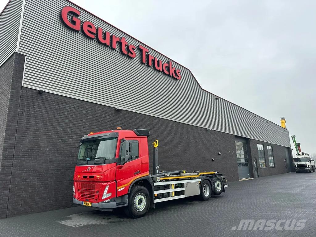Volvo FM 430 6X2 + SCHADE/DAMAGE/UNFALL/HAAKARMSYSTEEM/A شاحنات الرافعات الخطافية