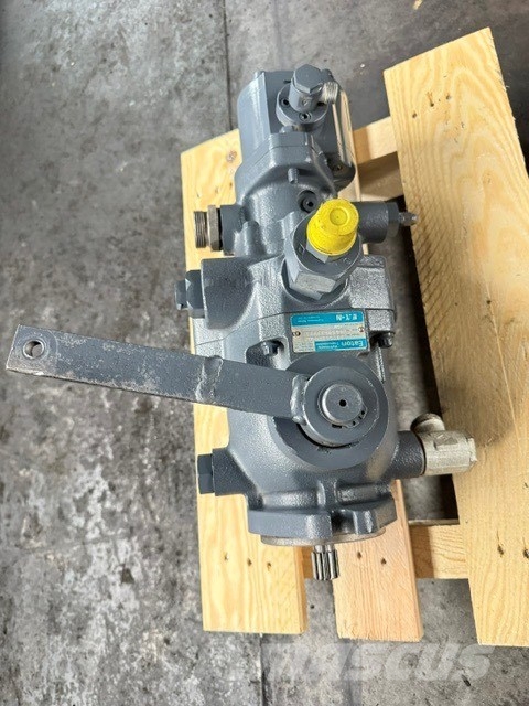 Eaton USED HYDRAULIC PUMP 유압식 기계
