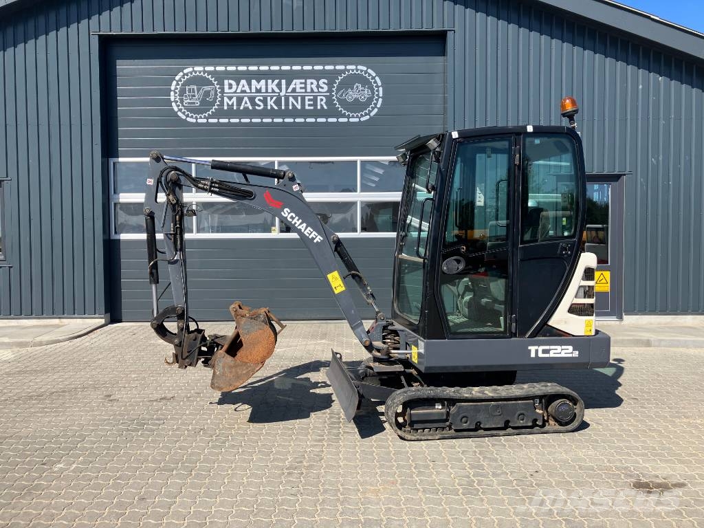 Terex TC22.2 حفارات صغيرة أقل من 7 طن (حفارات صغيرة)