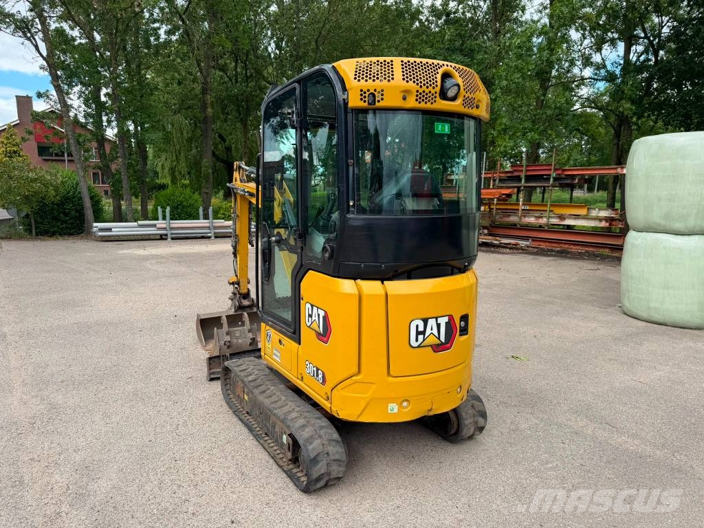 CAT 301.8 - A/C! حفارات صغيرة أقل من 7 طن (حفارات صغيرة)