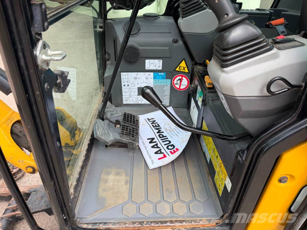 CAT 301.8 - A/C! حفارات صغيرة أقل من 7 طن (حفارات صغيرة)