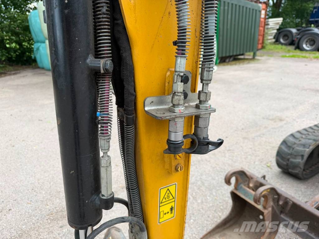 CAT 301.8 - A/C! حفارات صغيرة أقل من 7 طن (حفارات صغيرة)
