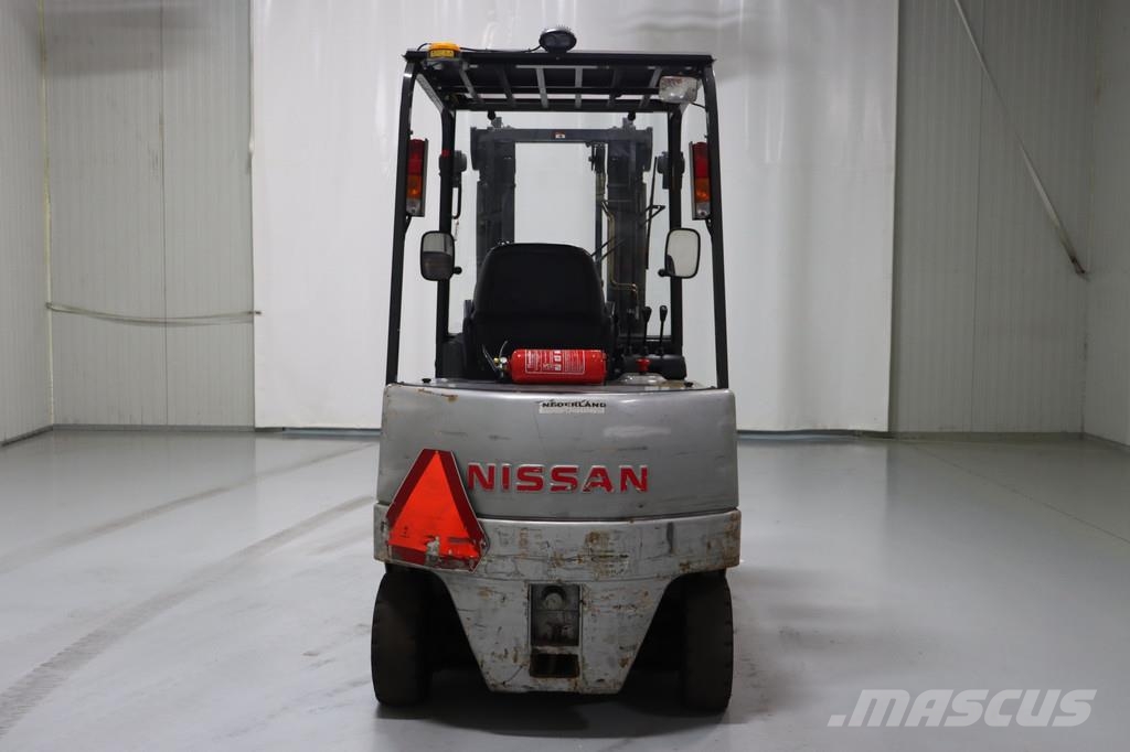 Nissan GQ02L30CU Chariots élévateurs électriques