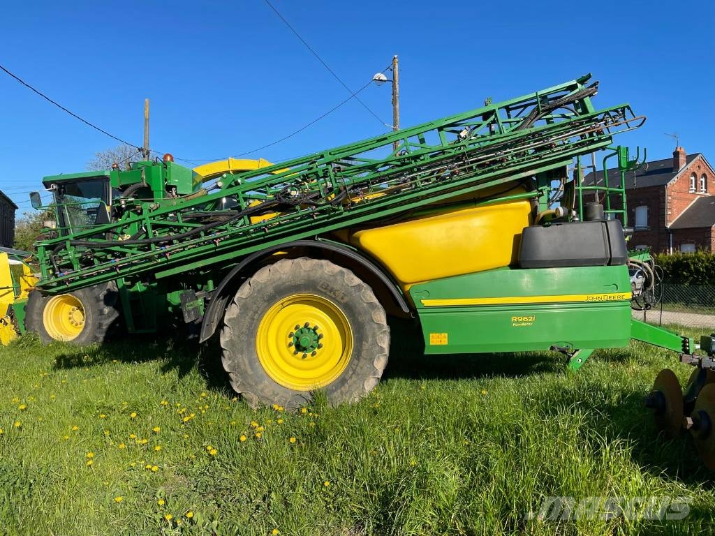John Deere R 962 i Anhängespritzen