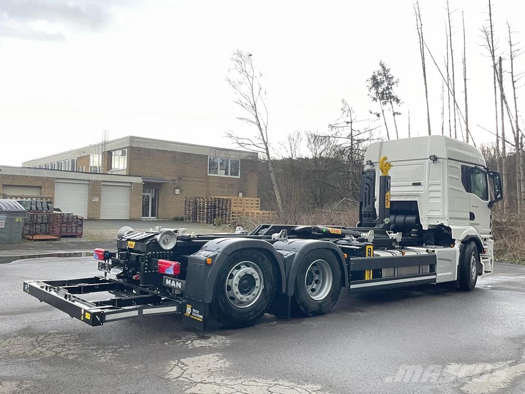 MAN TGS 26.520 MAN TGS 26.520 LL 6x2 MultiLift 20s59 R Camiones polibrazo