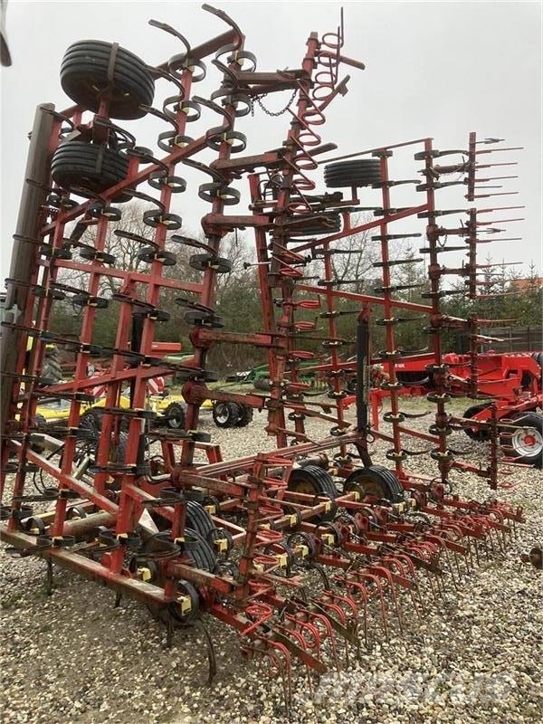 Väderstad NZ 9,7 meter Kulturharve Grades