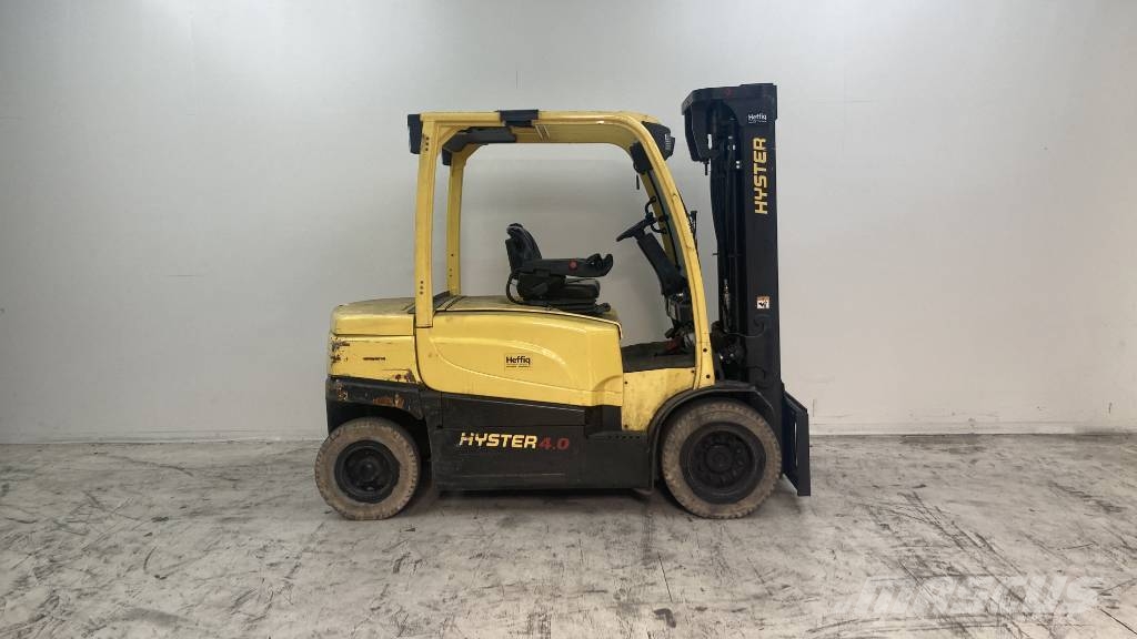 Hyster J 4.0 XN شاحنات ذات رافعات شوكية تعمل بالكهرباء