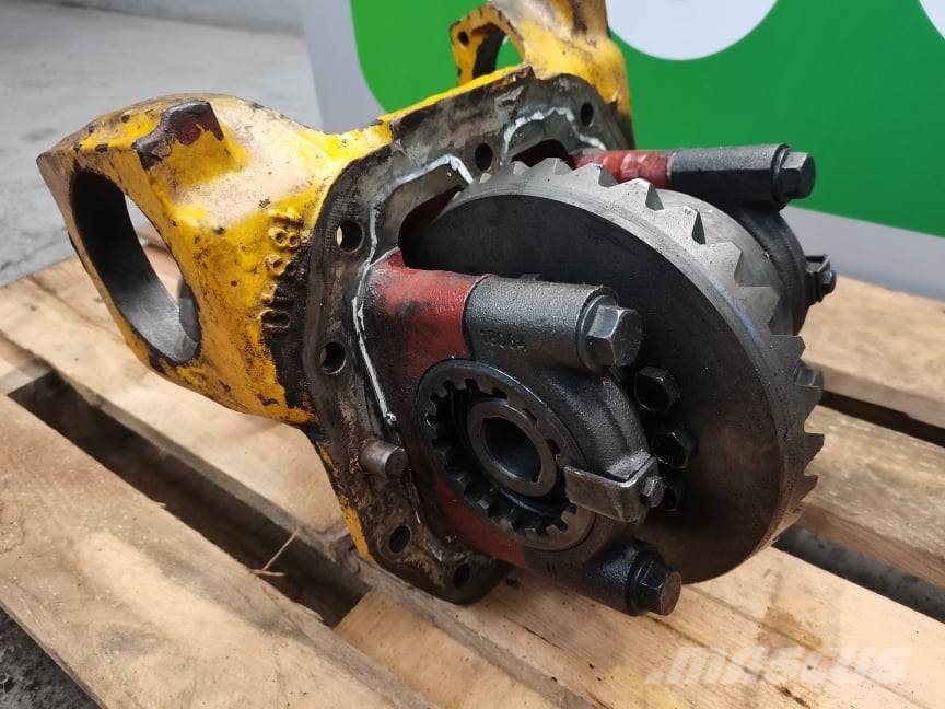 Matbro TS 260 attack 10X32 Carraro} Vaihteisto