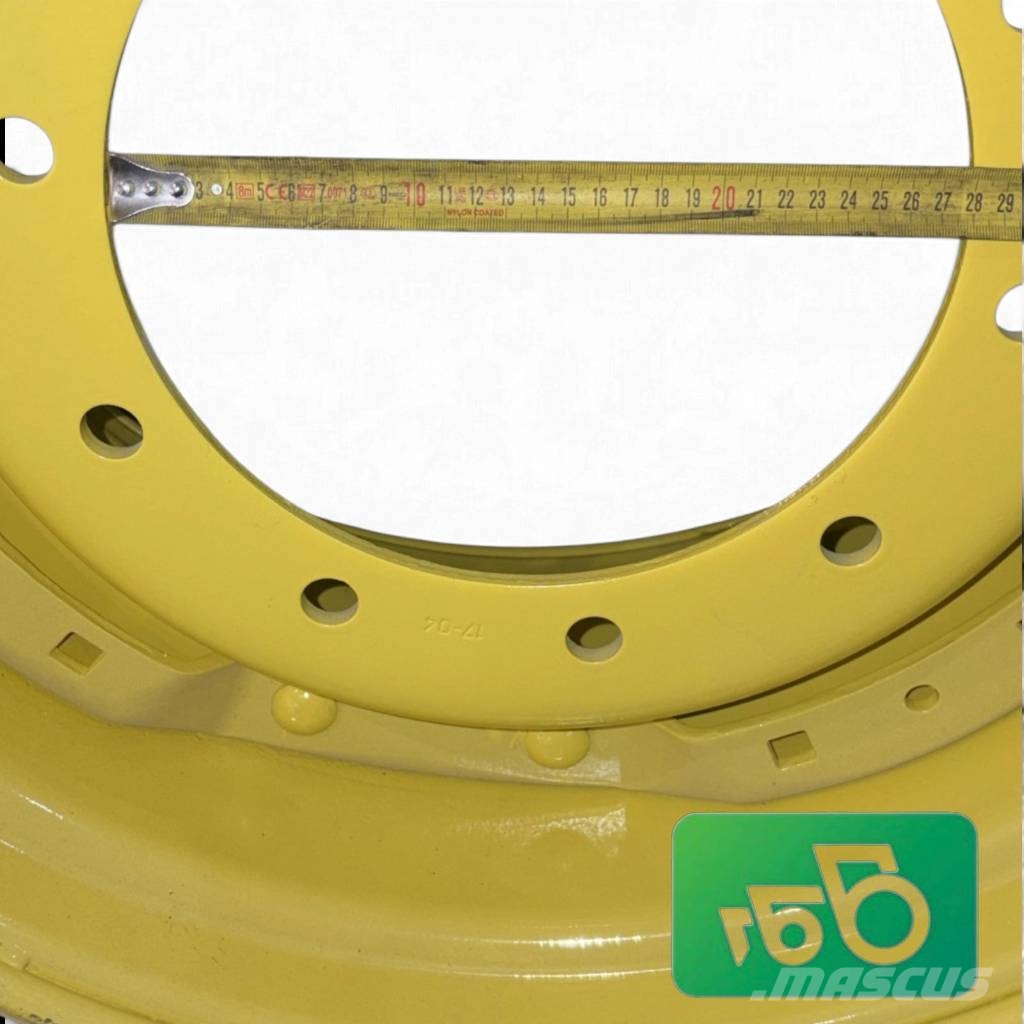 John Deere 6155M Rim 15x28 AL217383 Pneumatiky, kola a ráfky