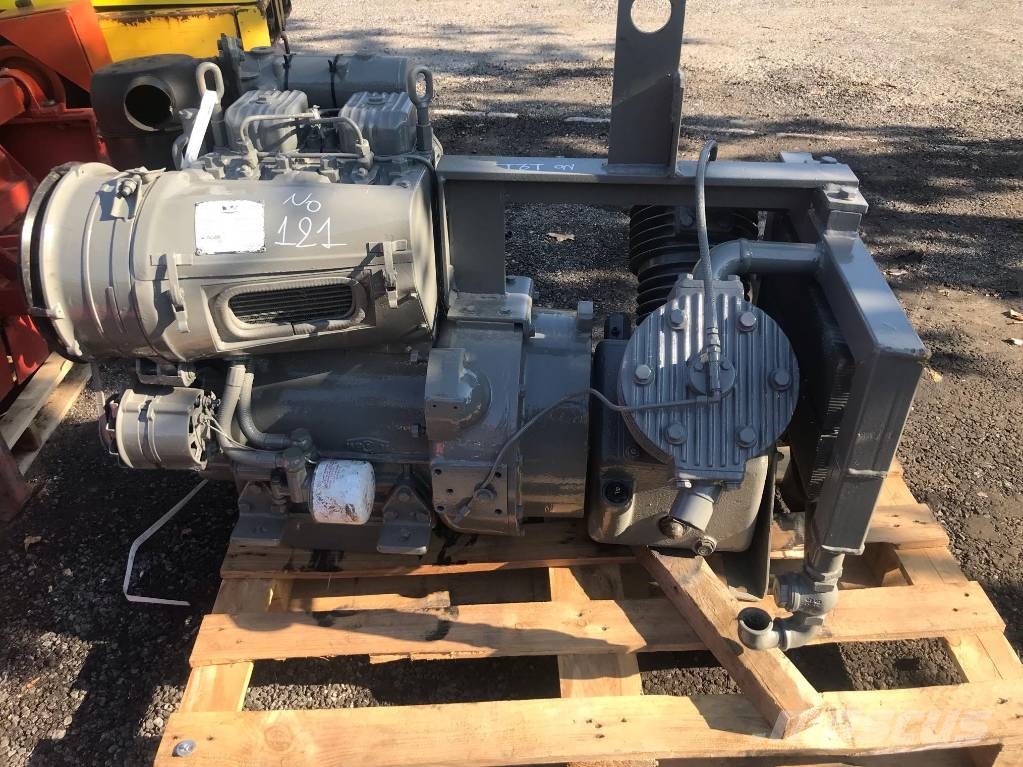 VM SLANZ  HATZ 50 HP محركات
