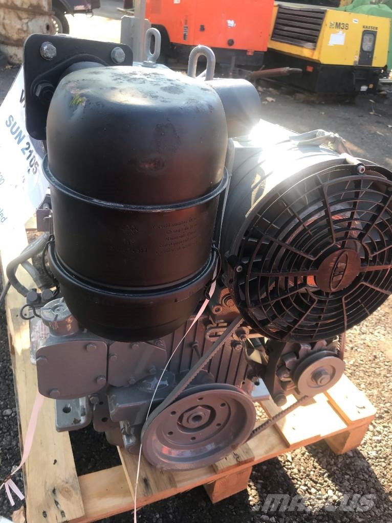 VM SLANZ  HATZ 50 HP محركات