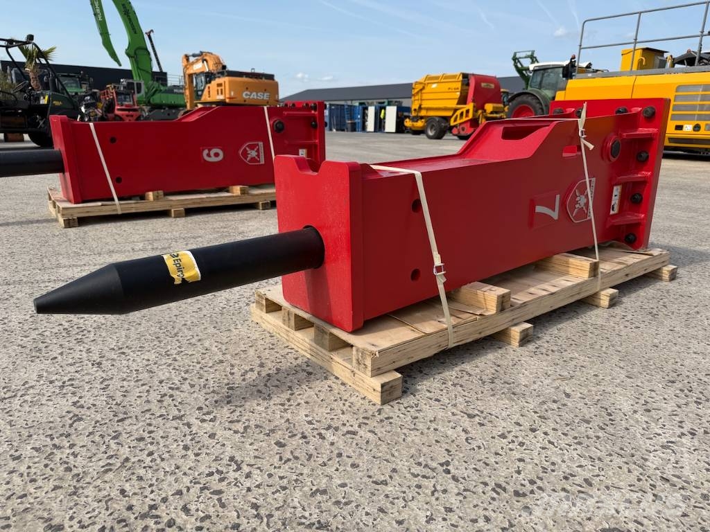 Spartan SP-7 Demolition hammer Machine weight 13-21 ton Hammers / Breakers