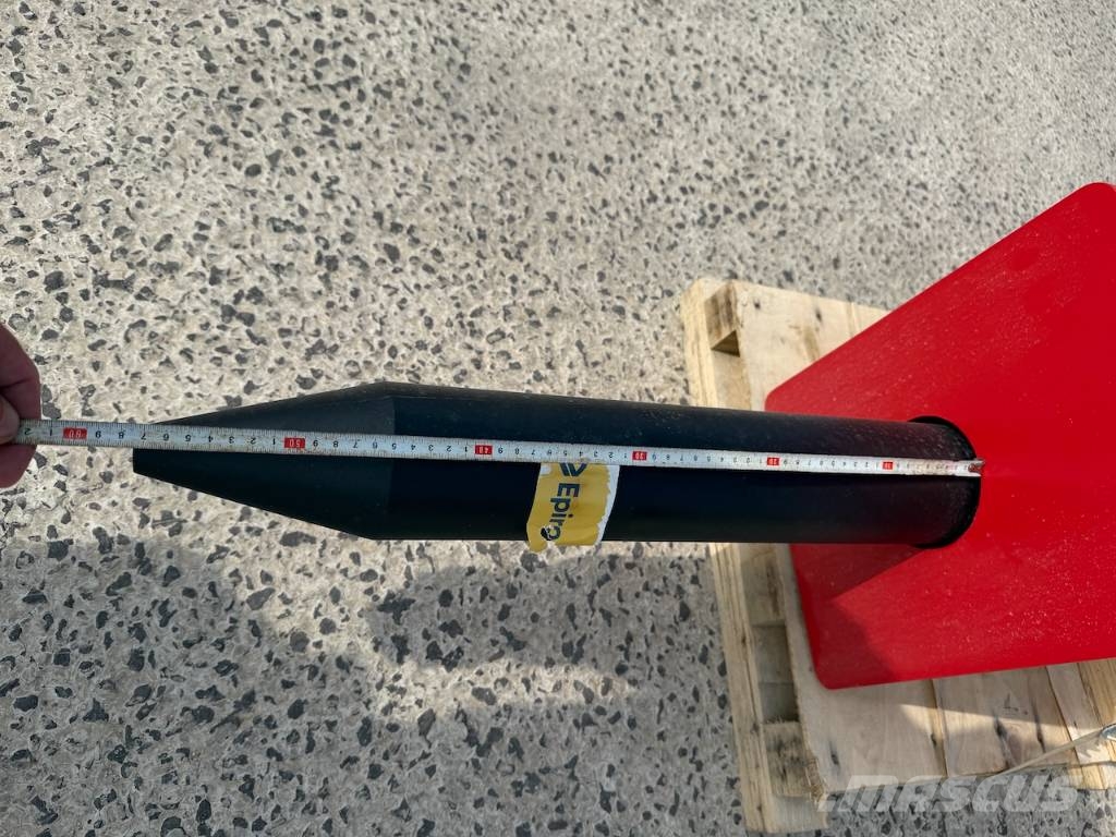 Spartan SP-7 Demolition hammer Machine weight 13-21 ton Hammers / Breakers