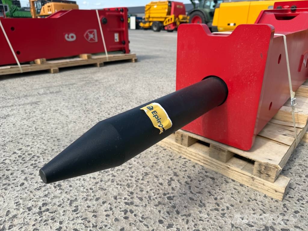Spartan SP-7 Demolition hammer Machine weight 13-21 ton Hammers / Breakers