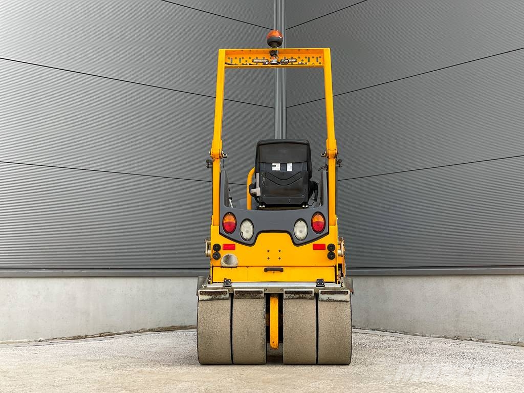 Hamm HD 12 VT Combi rollers