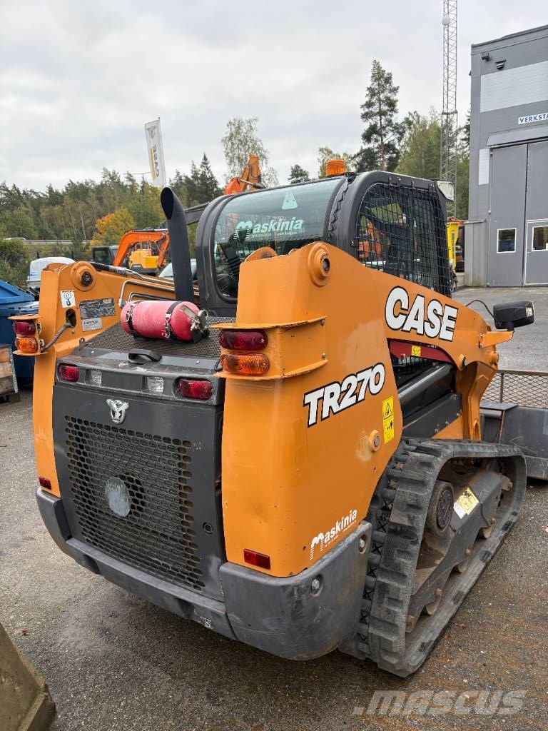 CASE TR 270 Šmykom riadené nakladače