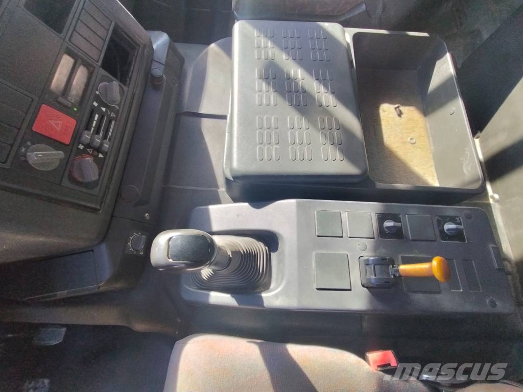 Iveco Eurotrakker 350 شاحنات قلابة
