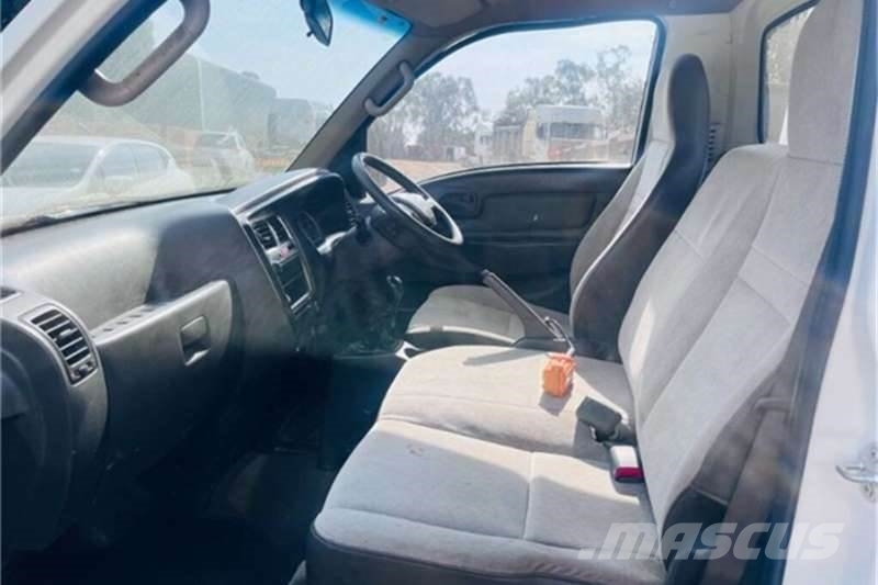 Hyundai H-100 Inne