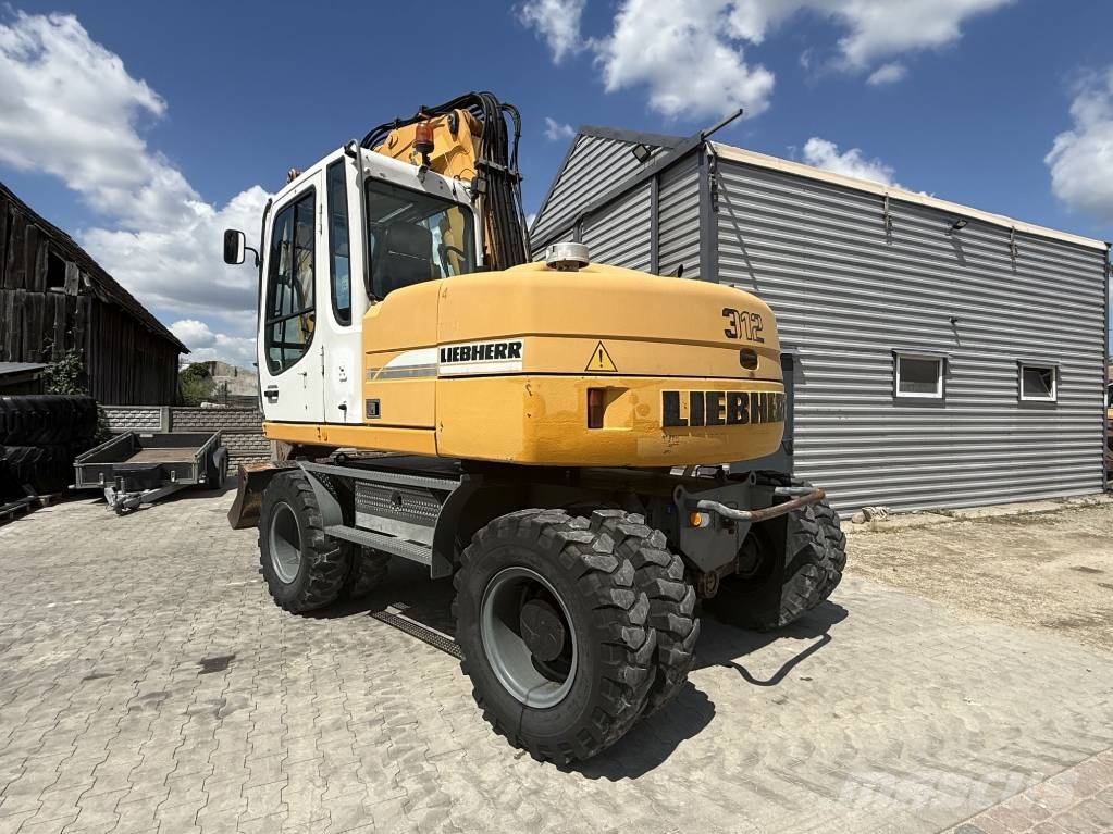 Liebherr A 312 Wielgraafmachines