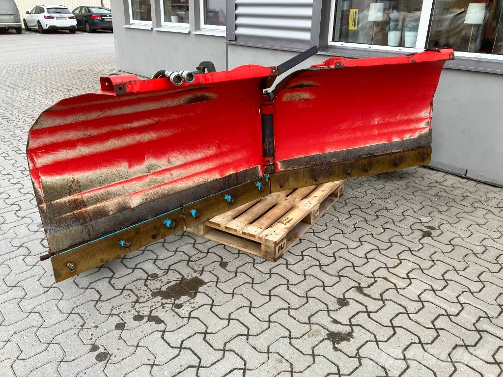 Mählers 320 Sneeuwruimers en -schuivers