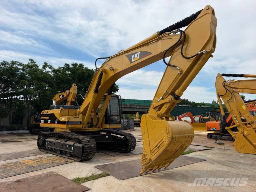 CAT 330B 대형 굴삭기 29톤 이상