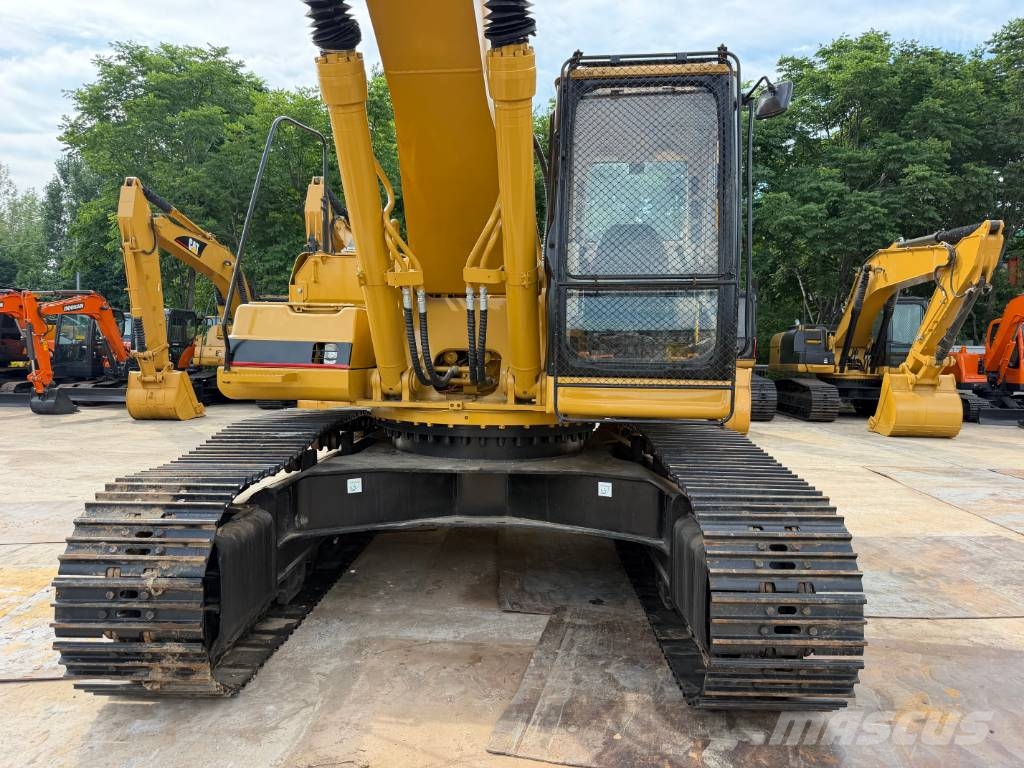 CAT 330B 대형 굴삭기 29톤 이상