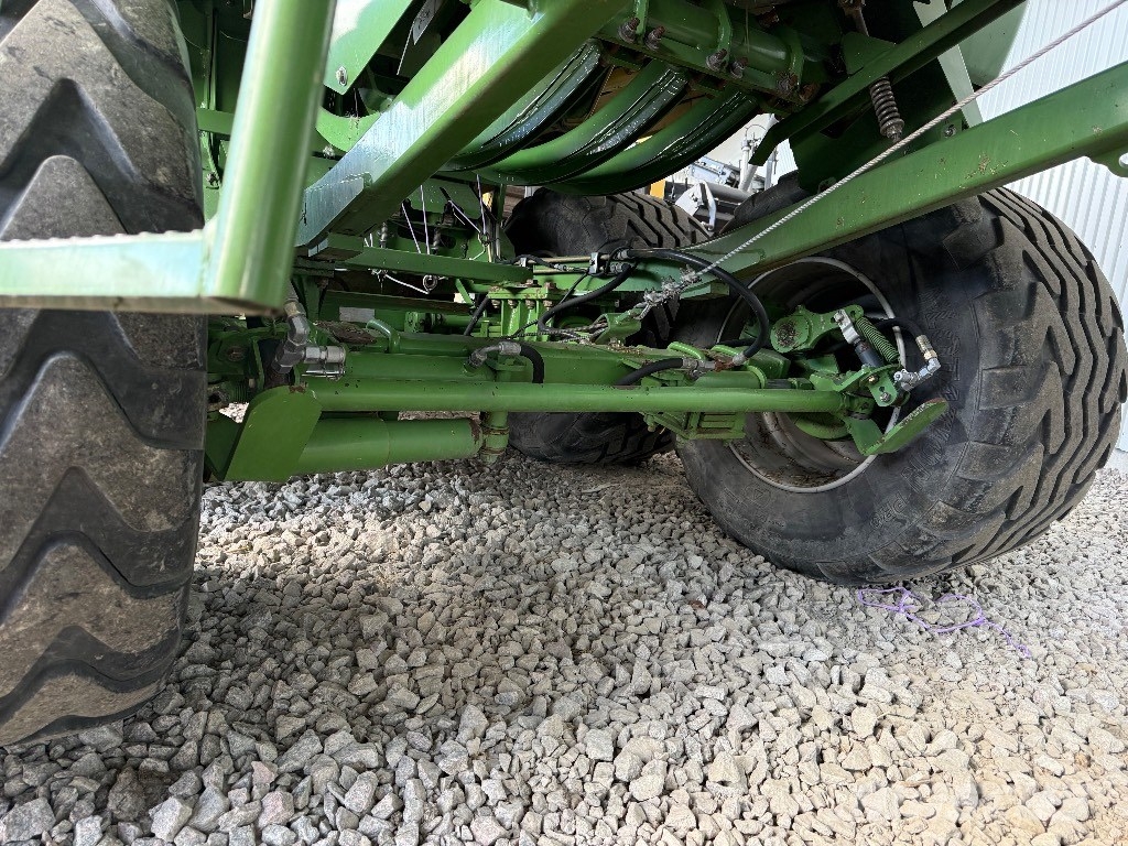 Krone 890 VFS/XC 80x90cm Kanttipaalaimet