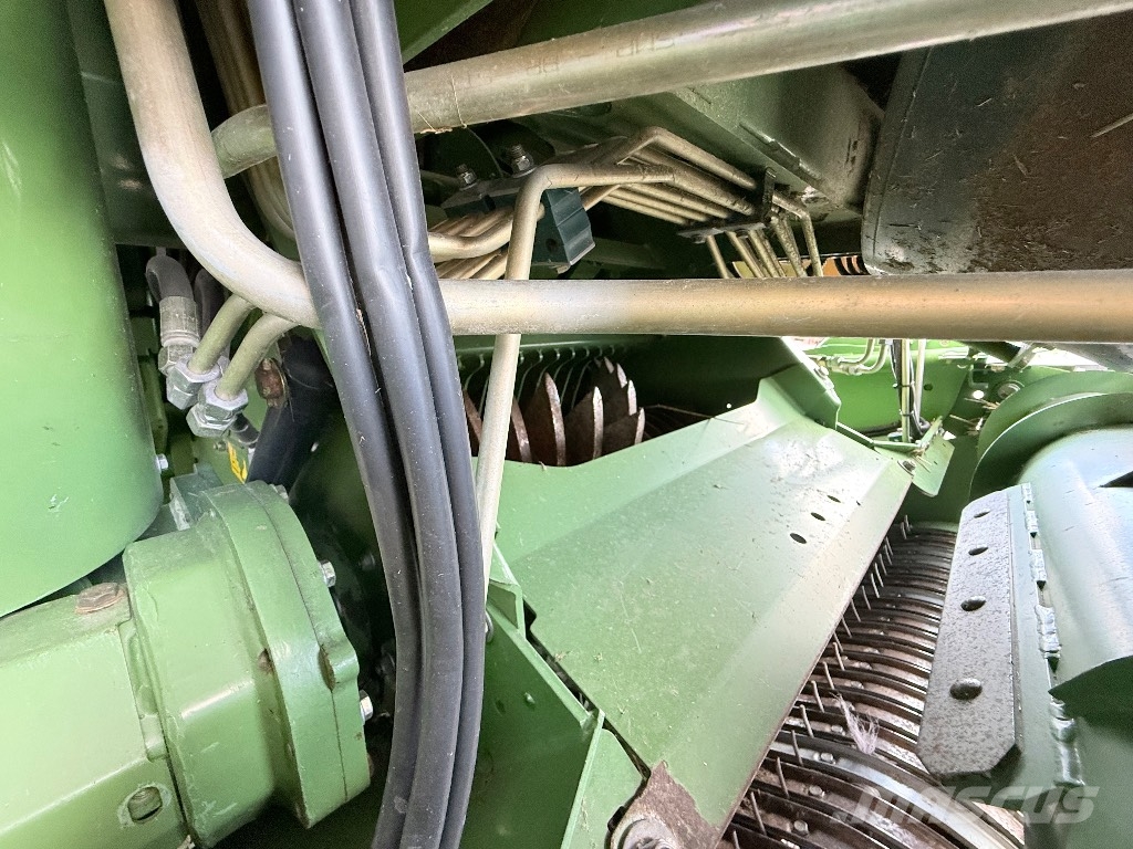 Krone 890 VFS/XC 80x90cm Kanttipaalaimet