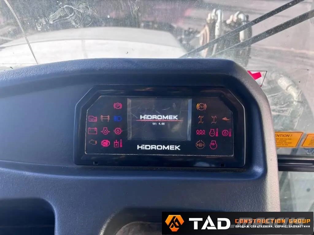 Hidromek 102 S Фронтальні навантажувачі
