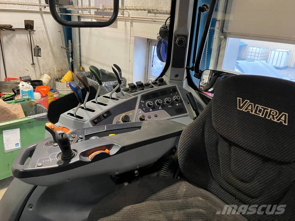 Valtra T 195 Active Tractoren