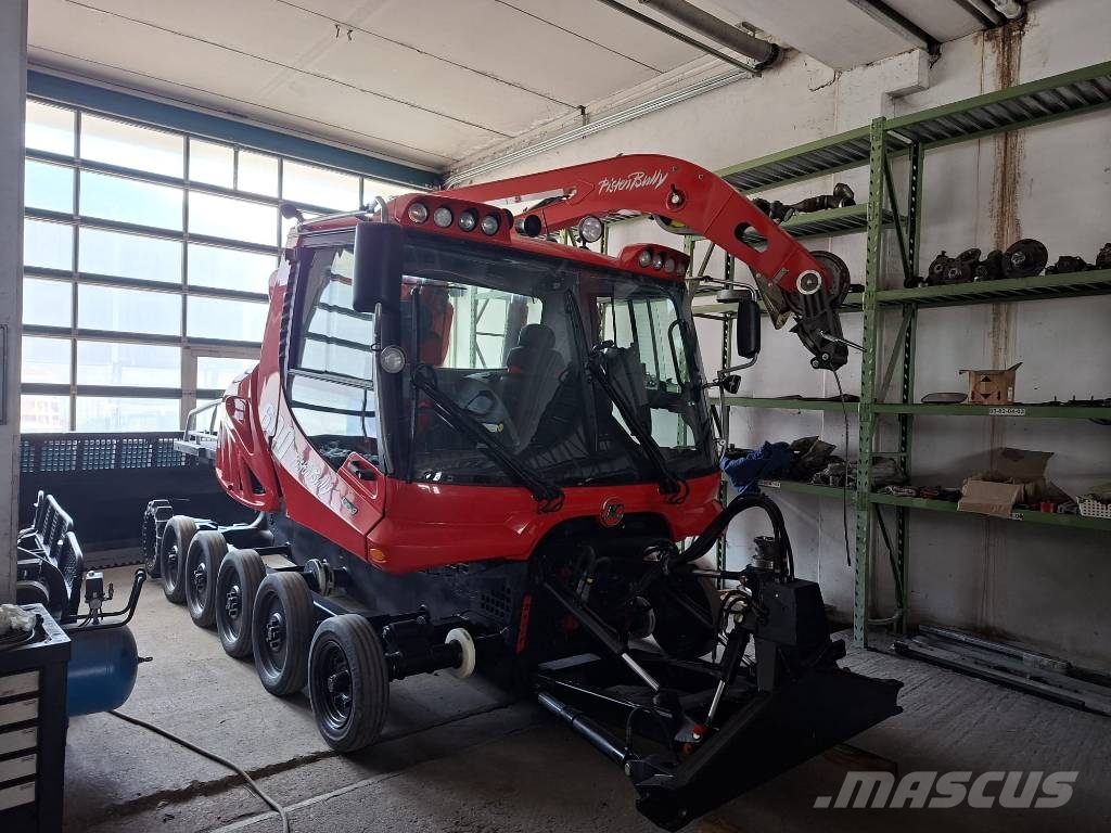 Pistenbully PB600 Snow groomers