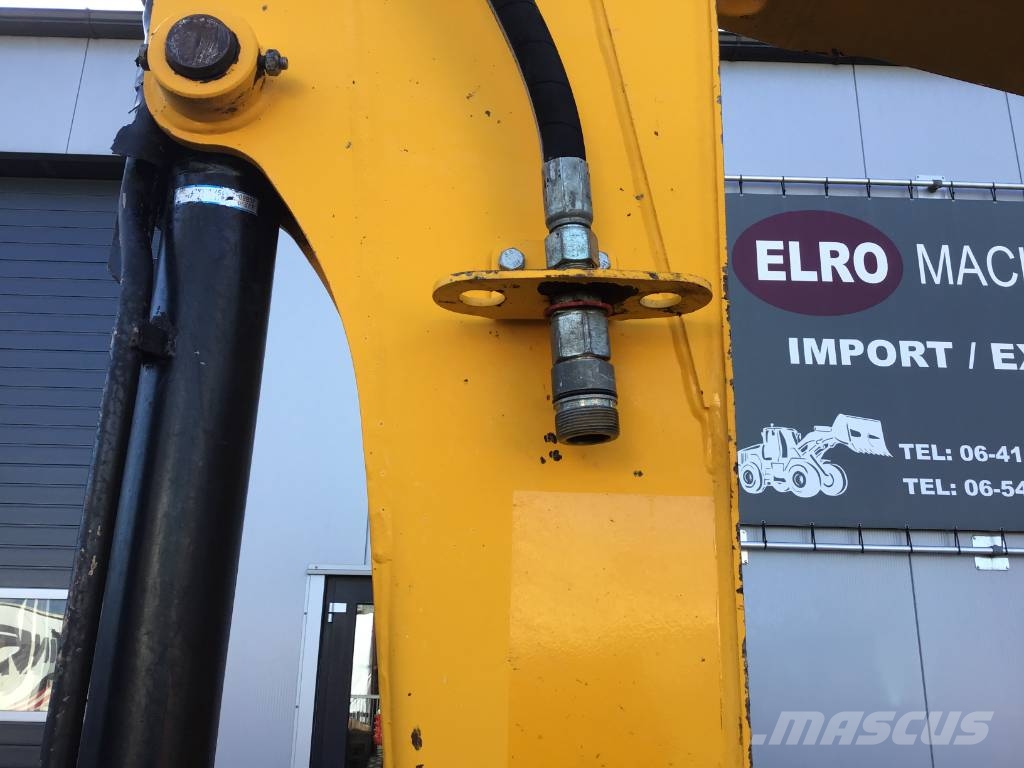 JCB 8045 ZTS Mini bagri <7t