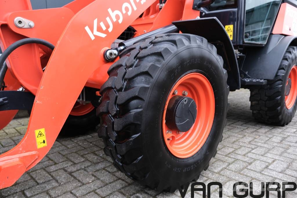 Kubota R 070 | 2023 | 740h | Klima A/C 휠로우더