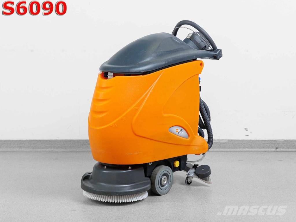 Taski Swingo 755 B - NEW BATTERIES Strojevi za čiščenje i ribanje podova