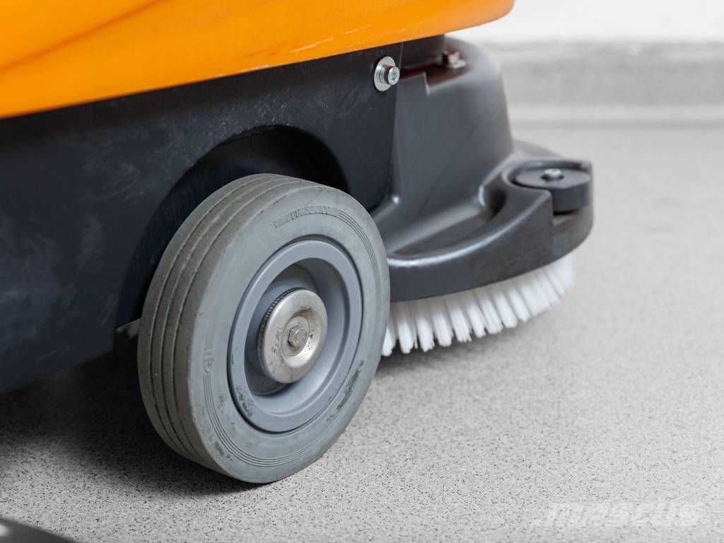 Taski Swingo 755 B - NEW BATTERIES Strojevi za čiščenje i ribanje podova