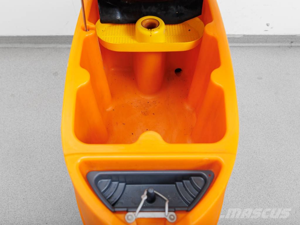 Taski Swingo 755 B - NEW BATTERIES Strojevi za čiščenje i ribanje podova