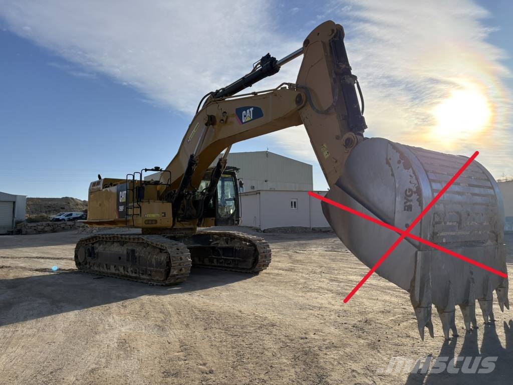 CAT 390 F L Koparki gąsienicowe