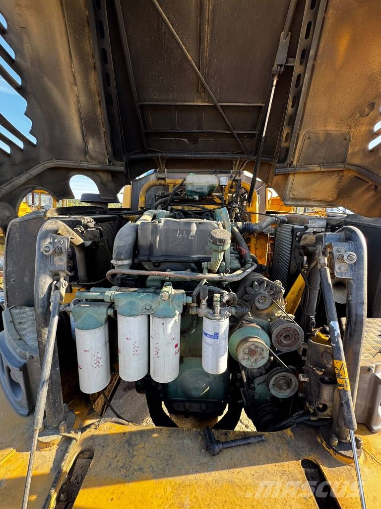 Volvo A 35 D Kloubové dempry