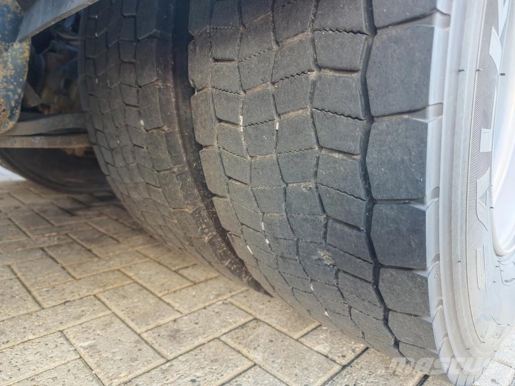 Scania R420 8x2 Beko مركبات النقل