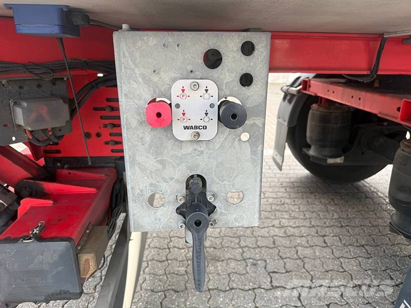 Kel-Berg Refrigerated trailer / Kühlauflieger Semi remorque frigorifique