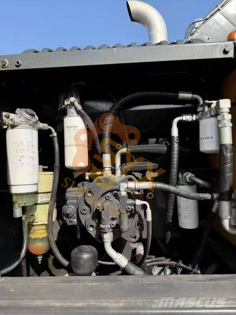 Volvo EC 240 D 대형 굴삭기 29톤 이상