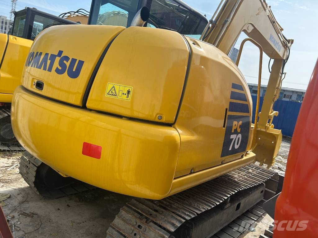 Komatsu PC70-8 Gravemaskiner på larvebånd