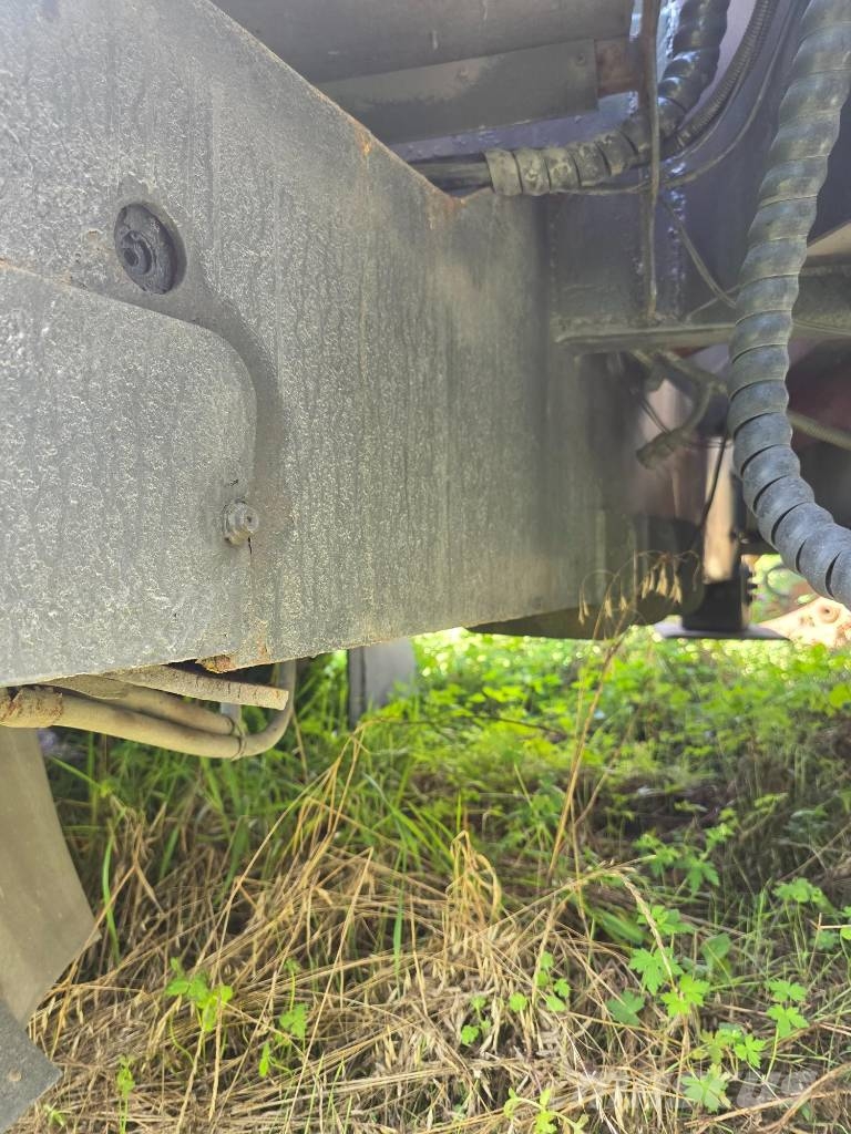 Novas 350QL トラック高所作業車