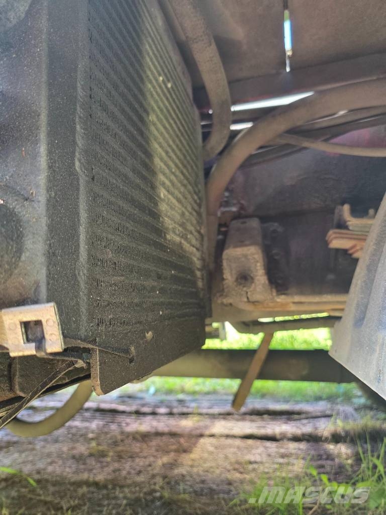 Novas 350QL トラック高所作業車