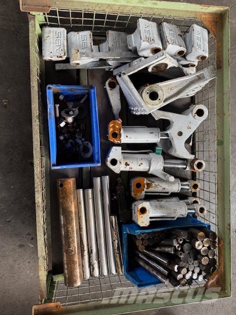 CAT Excavator Quick Hitch NEW PARTS COMPLET Brze spojnice