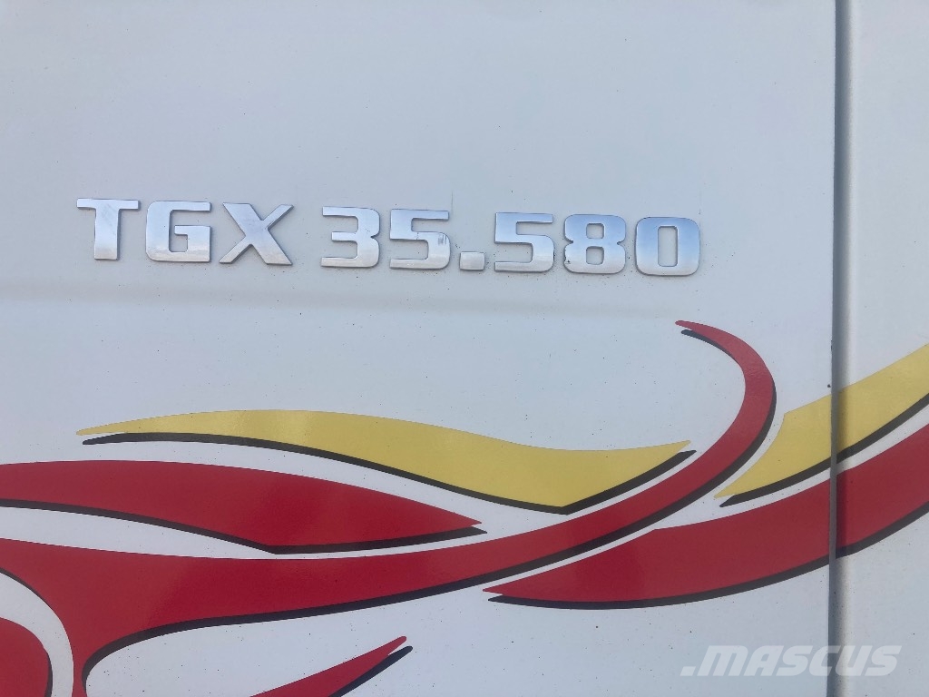 MAN TGX35,580 8X4-4 BL Autocamioane