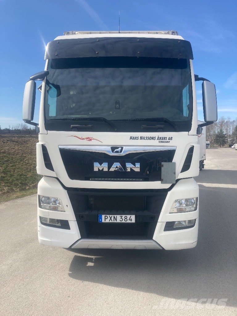 MAN TGX35,580 8X4-4 BL Autocamioane